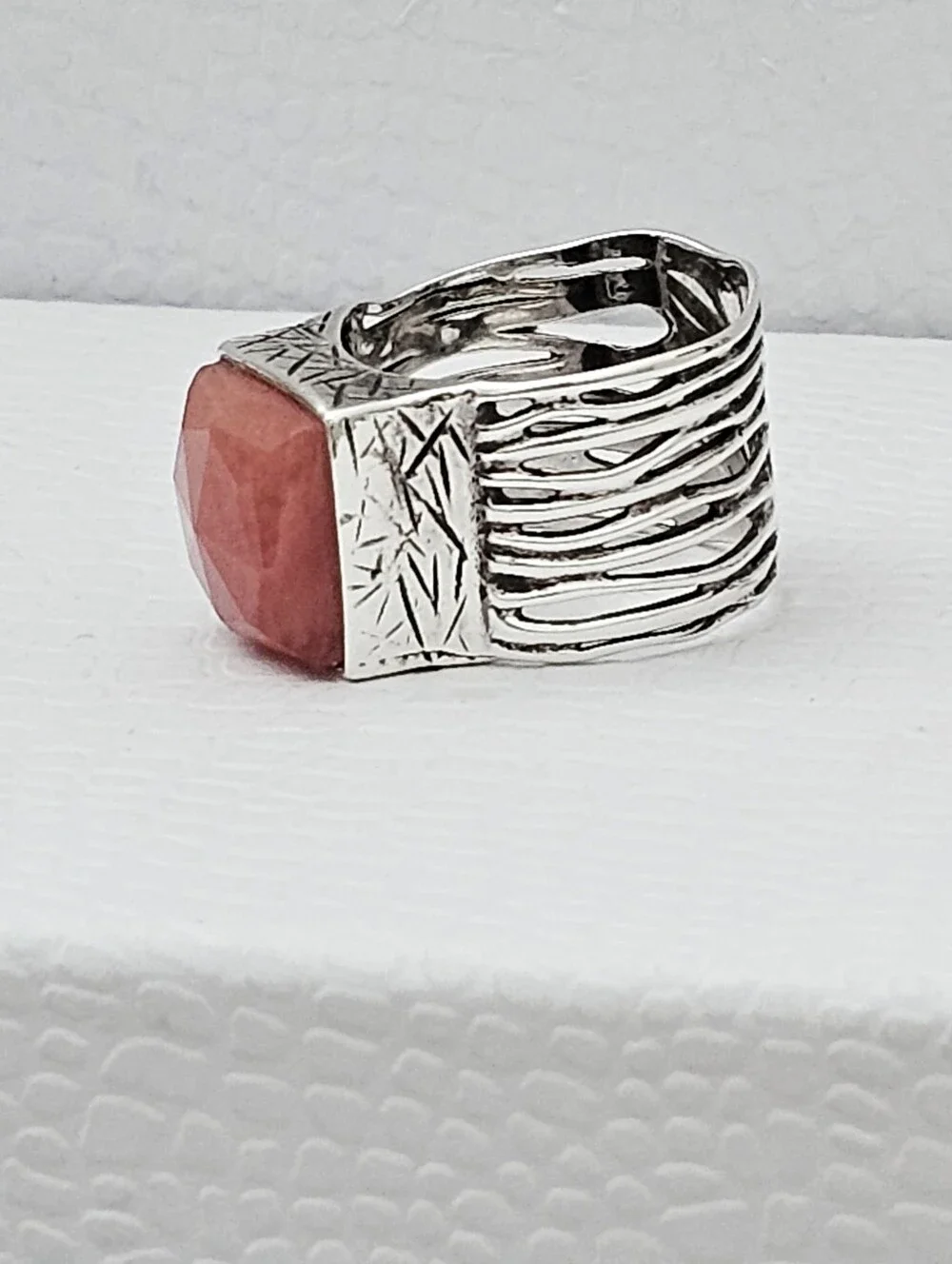 Silpada Sterling Silver Faceted Cherry Quartz Etched Wide Band Ring Size 9-9.25